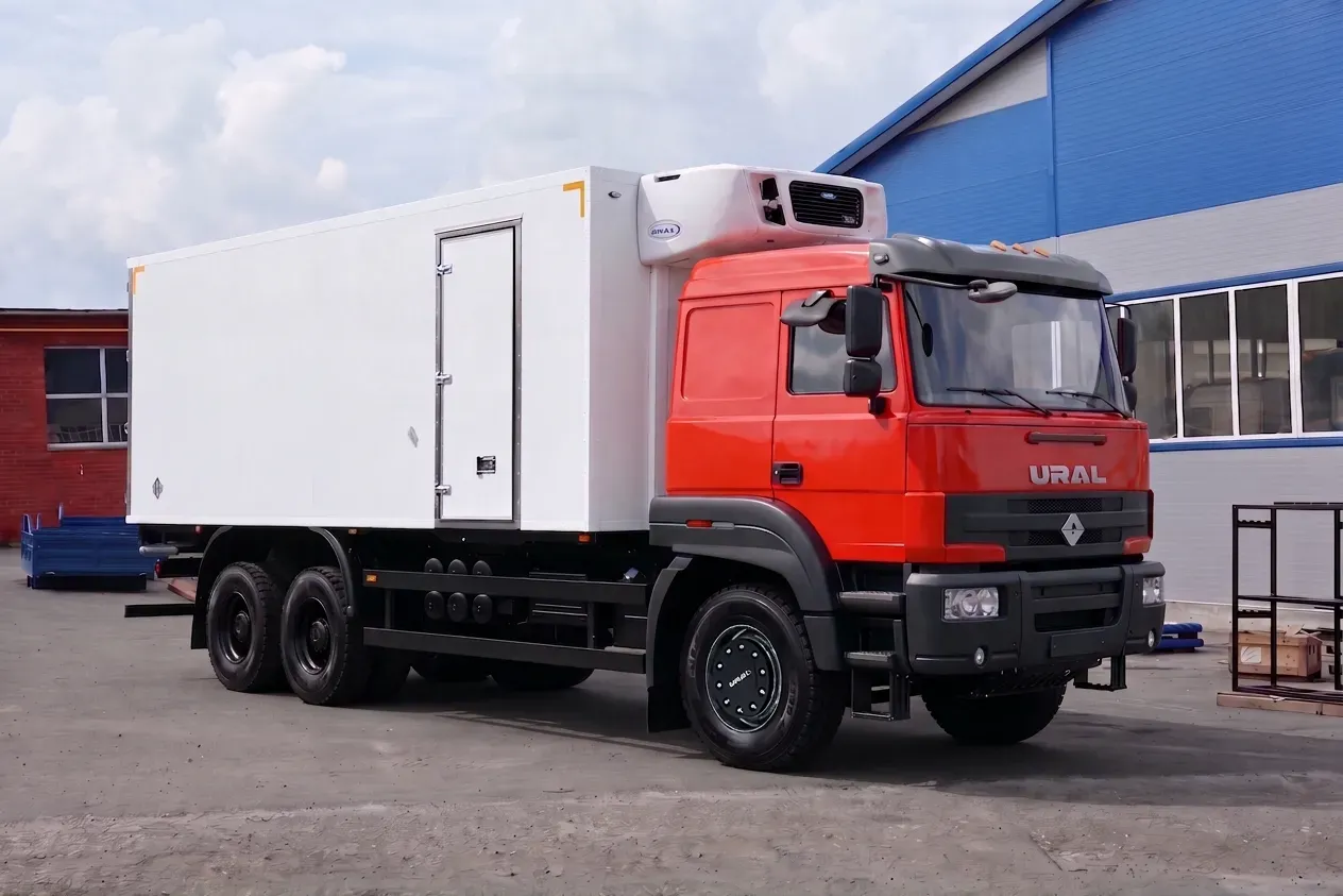 Изотермический фургон на шасси УРАЛ C35510 0